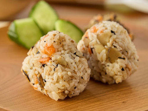 まぜごはんの素/ひじきと鶏の和風出汁ごはん/おにぎり まぜごはんの素/ひじきと鶏の和風出汁ごはん/おにぎり